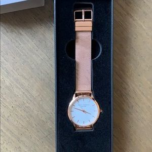 New in box Eddie Borgo rose gold watch